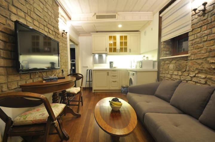 Ottobalat Apartment Istanbul Exterior photo